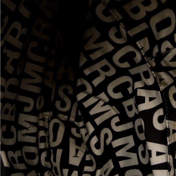 Marc by Marc Jacobs Leather Shoulder Bag - Picture 6 of 6